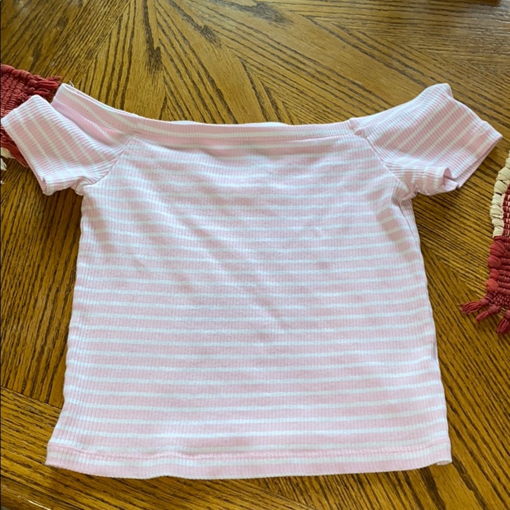 Perfect condition off the shoulder too
